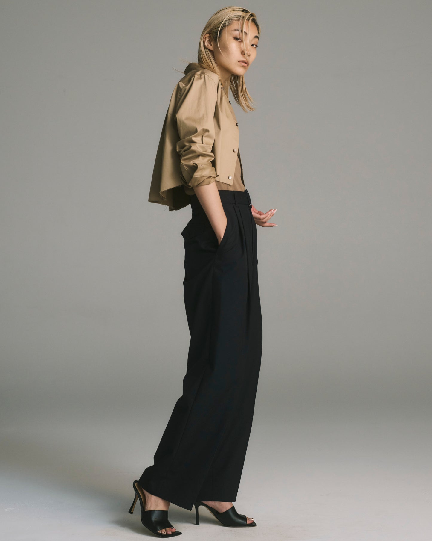 CROPPED WIDE COLOR SHIRT