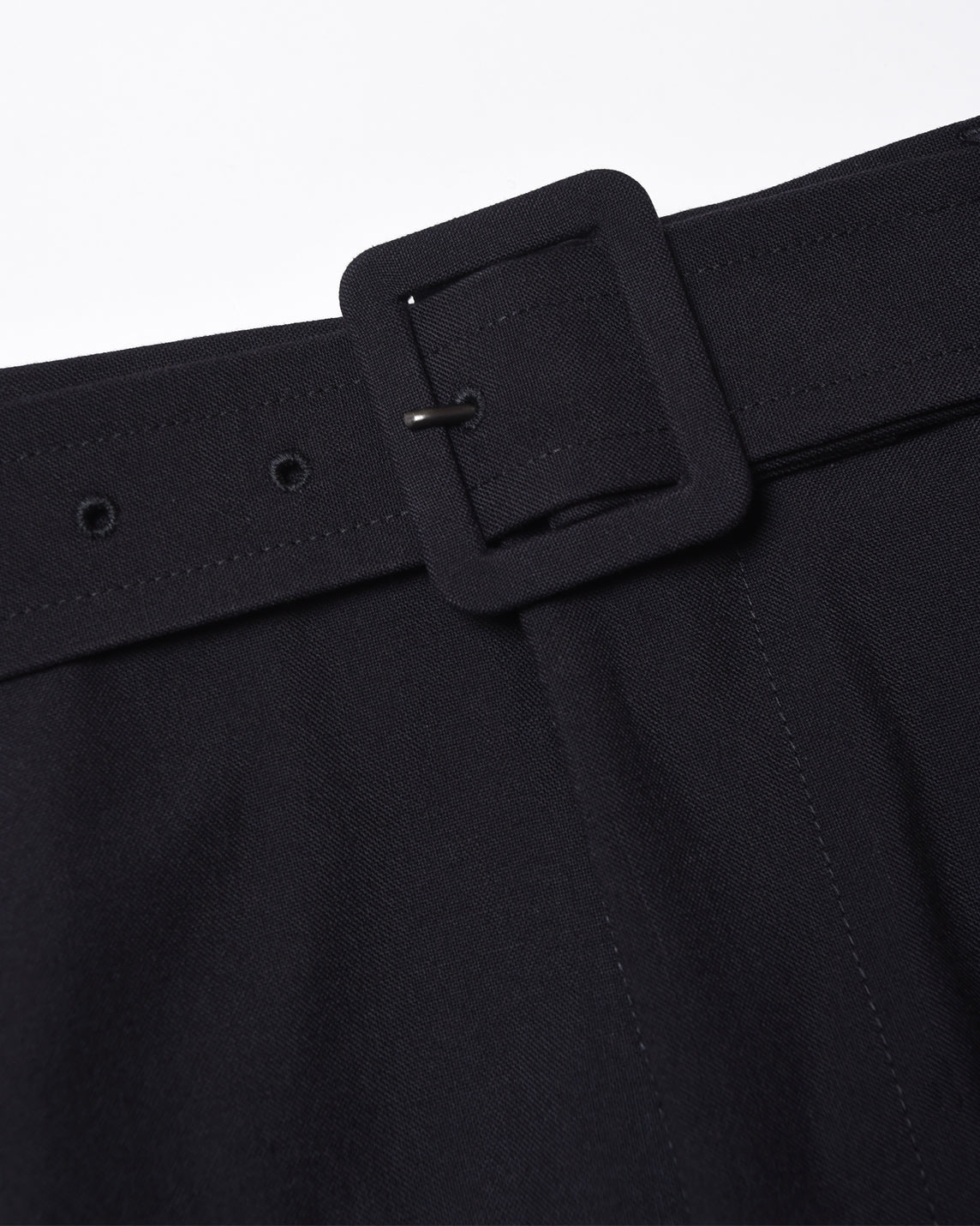 TWO TUCK BELLTED PANTS